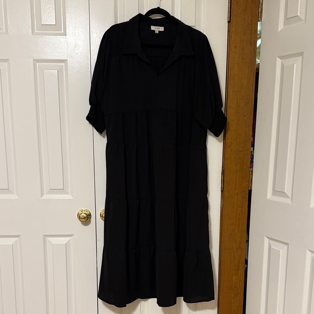 2X - Umgee Black Tiered Collared Maxi Dress